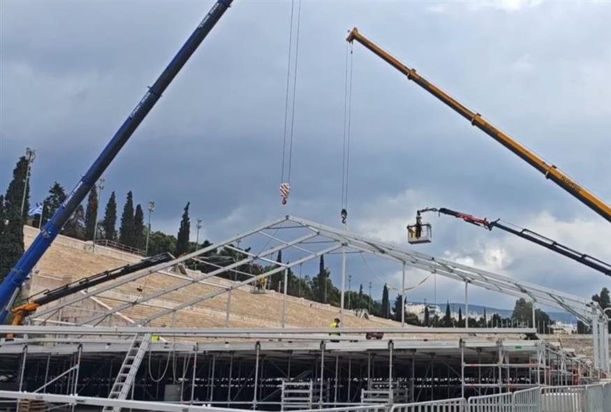 Παναθηναϊκό Στάδιο: Αποσυναρμολογείται η τεράστια κατασκευή