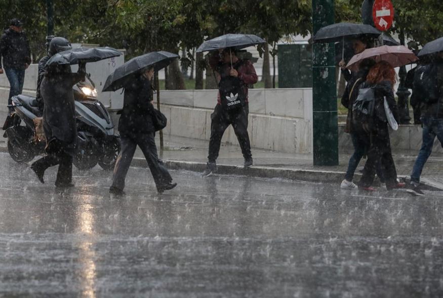 Καταιγίδα στην Αθήνα (EUROKINISSI/ΓΙΑΝΝΗΣ ΠΑΝΑΓΟΠΟΥΛΟΣ)