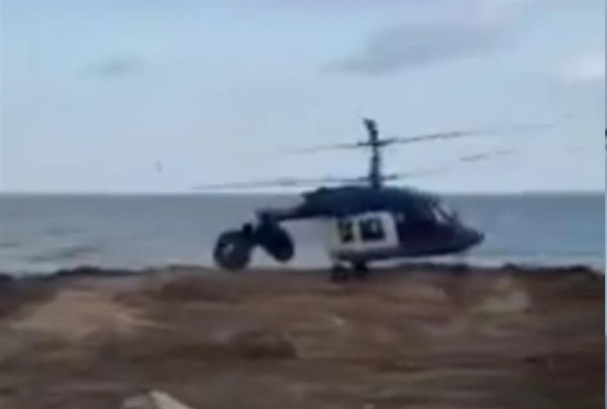 Στιγμιότυπο από τη συντριβή του ελικοπτέρου (X)