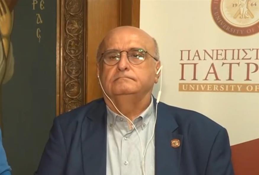 Ο πρύτανης Χρήστος Μπούρας
