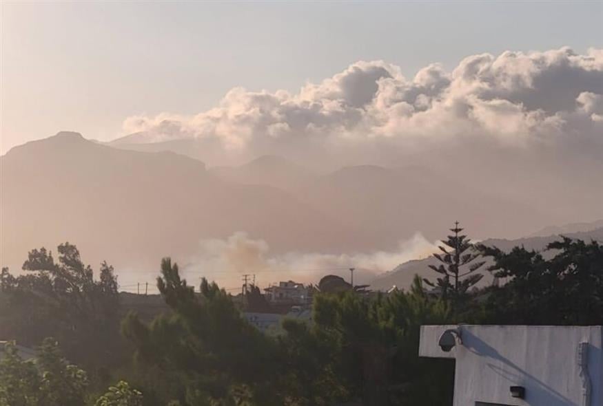 Φωτιά στην περιοχή των Σελλίων Ρεθύμνου (creta24.gr)