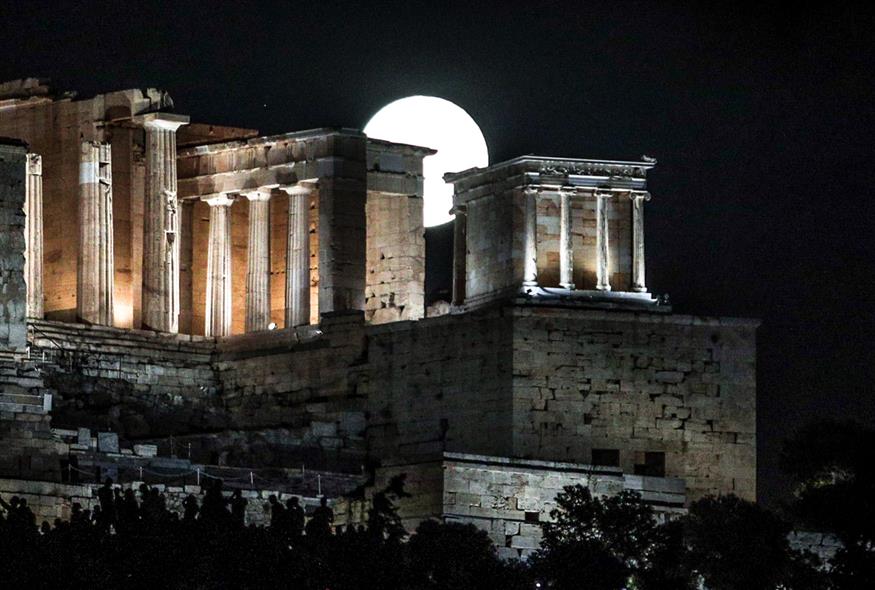 Πανσέληνος Αυγούστου/Εurokinissi