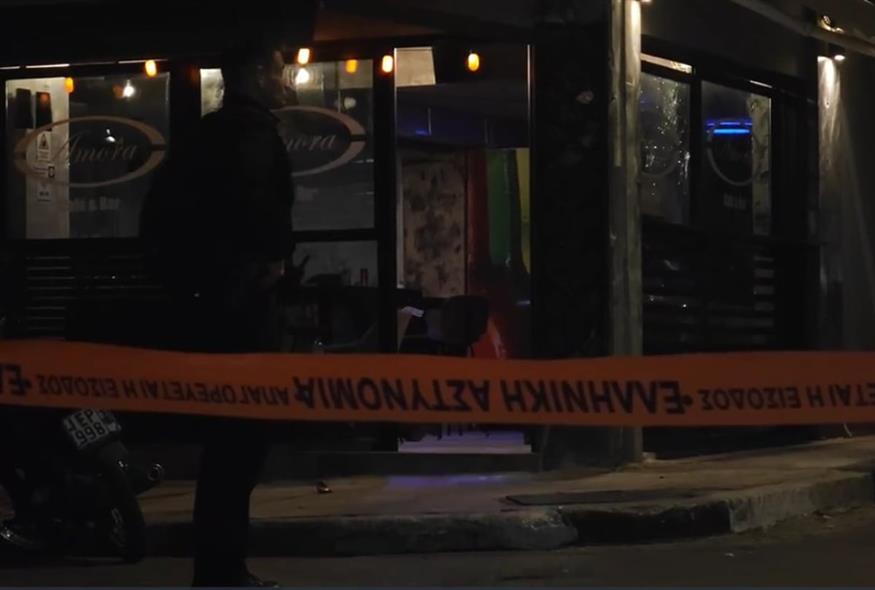 Πυροβολισμοί σε καφέ Άγιο Παντελεήμονα (screenshot)