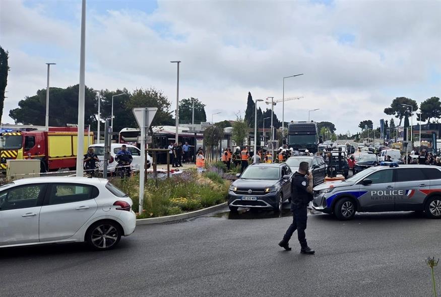 Καραμπόλα στη Γαλλία (Χ)