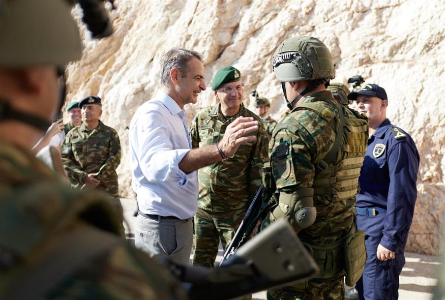 Ο Κυριάκος Μητσοτάκης στο Καστελόριζο (ΓΡ.ΤΥΠ.ΠΡΩΘΥΠ. ΠΑΠΑΜΗΤΣΟΣ ΔΗΜΗΤΡΗΣ/EUROKINISSI)