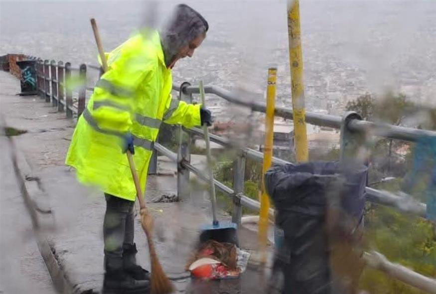 Υπάλληλος του δήμου Αθηναίων (Δήμος Αθηναίων)