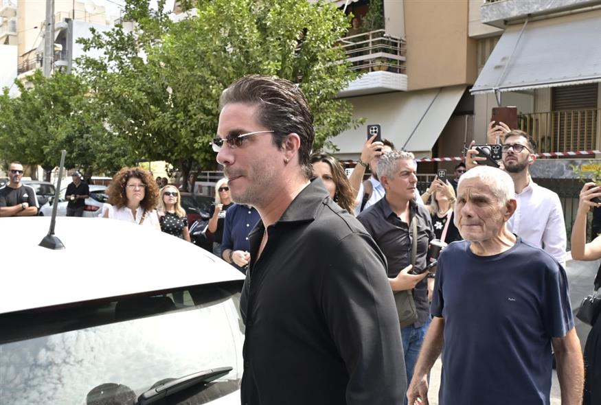 Κηδεία Γιώργου Μαζωνάκη (EUROKINISSI)