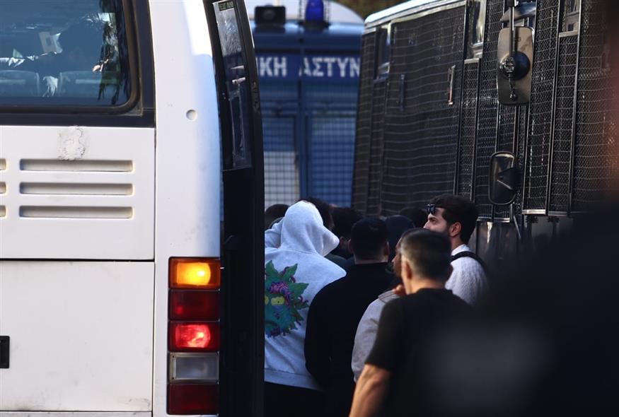 Συλληφθέντες (INTIME NEWS/ΠΕΡΙΣΤΕΡΗΣ ΔΗΜΗΤΡΗΣ)