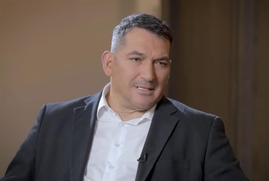 Ο Πύρρος Δήμας στην εκπομπή «Τετ-α-τετ»