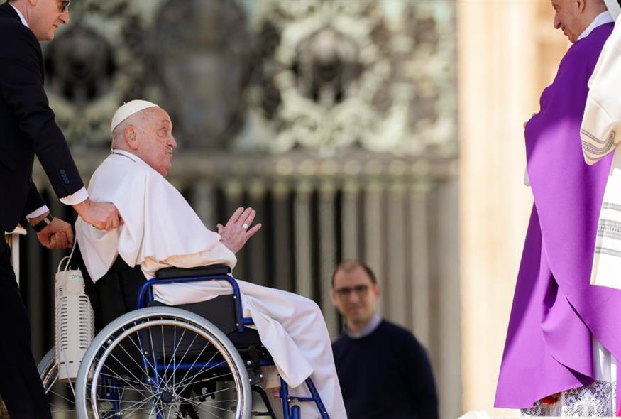 Δημόσια εμφάνιση του Πάπα στο Βατικανό (AP Photo/Andrew Medichini)