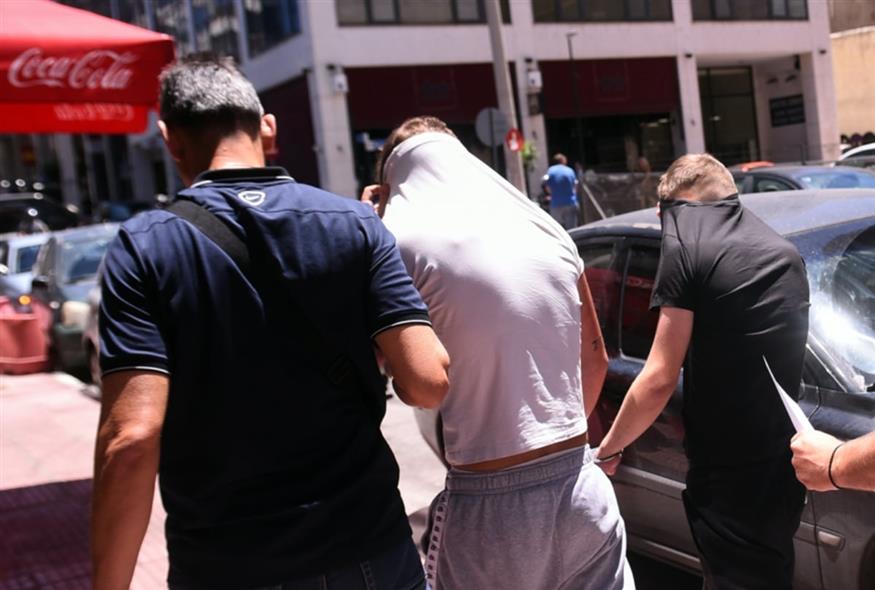 Ομαδικός βιασμός/ΖΑΧΟΣ ΓΙΩΡΓΟΣ/ΙΝΤΙΜΕ