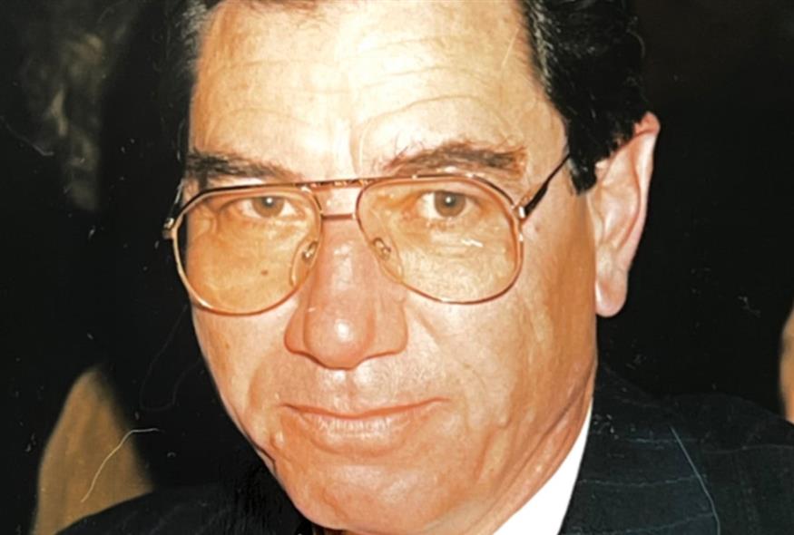 Μάνος Μπιτσαξάκης