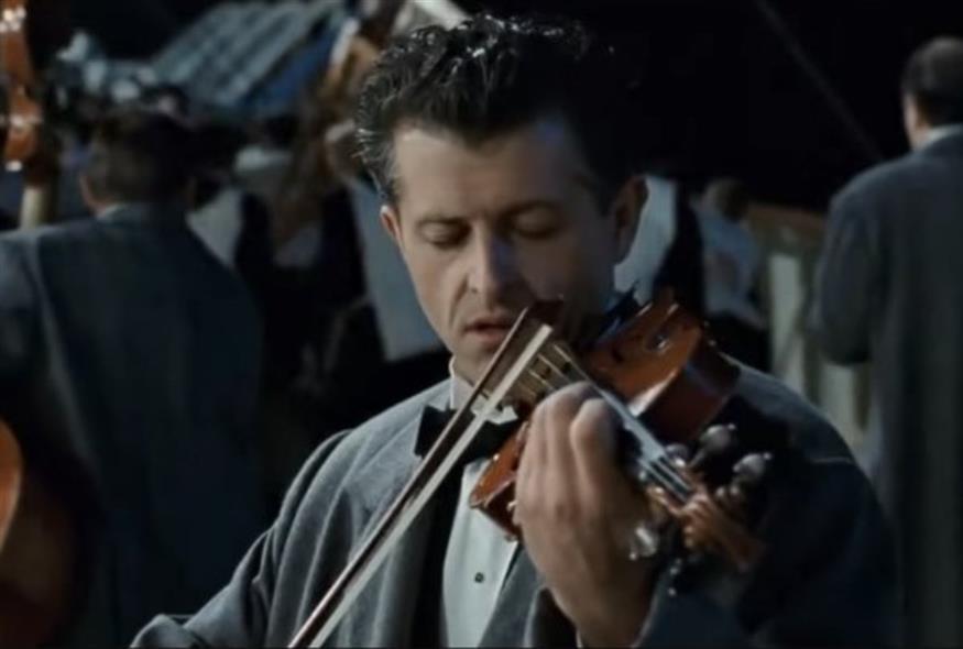 Τζόναθαν Έβανς-Τζόουνς (Copyright:X)