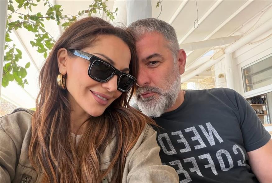 Δέσποινα Βανδή - Βασίλης Μπισμπίκης (Copyright:Instagram)