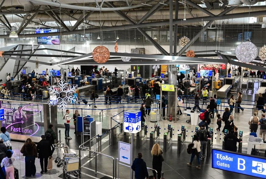 Διεθνή Αερολιμένα Αθηνών (ΤΑΤΙΑΝΑ ΜΠΟΛΑΡΗ/EUROKINISSI)