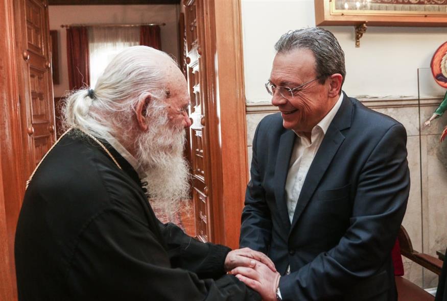 ΣΥΝΑΝΤΗΣΗ ΤΟΥ ΑΡΧΙΕΠΙΣΚΟΠΟΥ ΙΕΡΩΝΥΜΟΥ ΜΕ ΤΟΝ ΠΡΟΕΔΡΟ ΤΟΥ ΣΥΡΙΖΑ -ΠΣ ΣΩΚΡΑΤΗ ΦΑΜΕΛΛΟ (ΧΡΗΣΤΟΣ ΜΠΟΝΗΣ//ΑΡΧΙΕΠΙΣΚΟΠΗ ΑΘΗΝΩΝ)