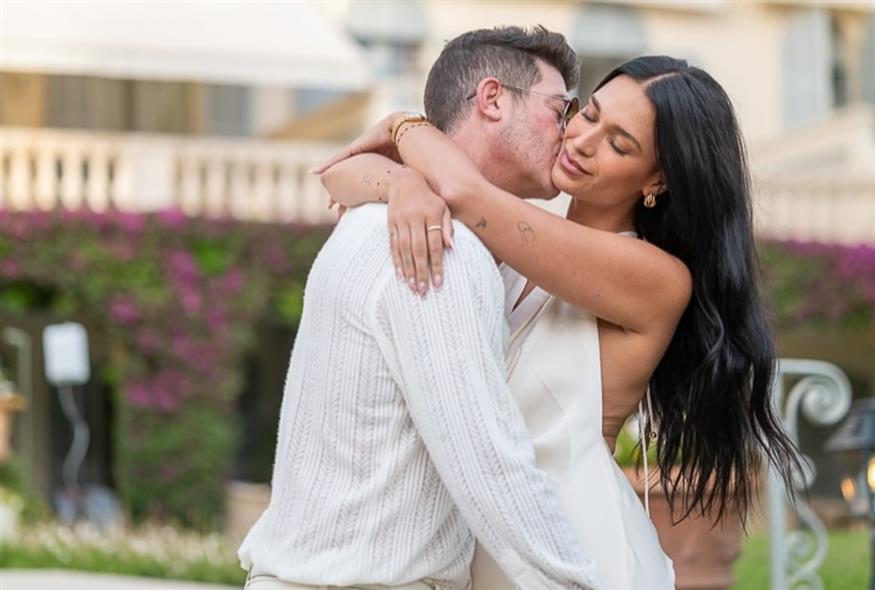 Robin Thicke και April Love Geary (Copyright: Instagram)