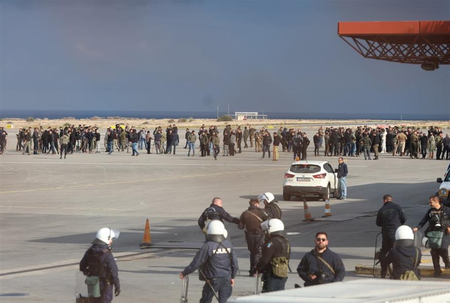 Αγρότες στο Ηράκλειο Κρήτης (INTIME NEWS)