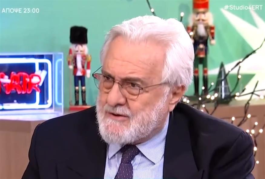 Ο Γιάννης Σμαραγδής στην εκπομπή «Στούντιο 4»