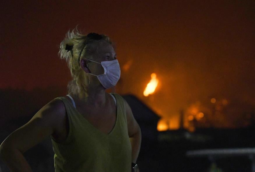 Φωτιά στα Καμίνια, Αύγουστος 2025 (AP Photo/Giannis Androutsopoulos)
