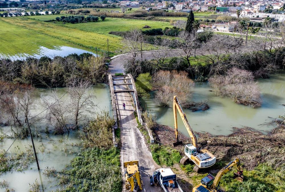 Εικόνες-καταστροφής στο Βαρθολομιό: Πλημμύρες «βούλιαξαν» όλο το χωριό