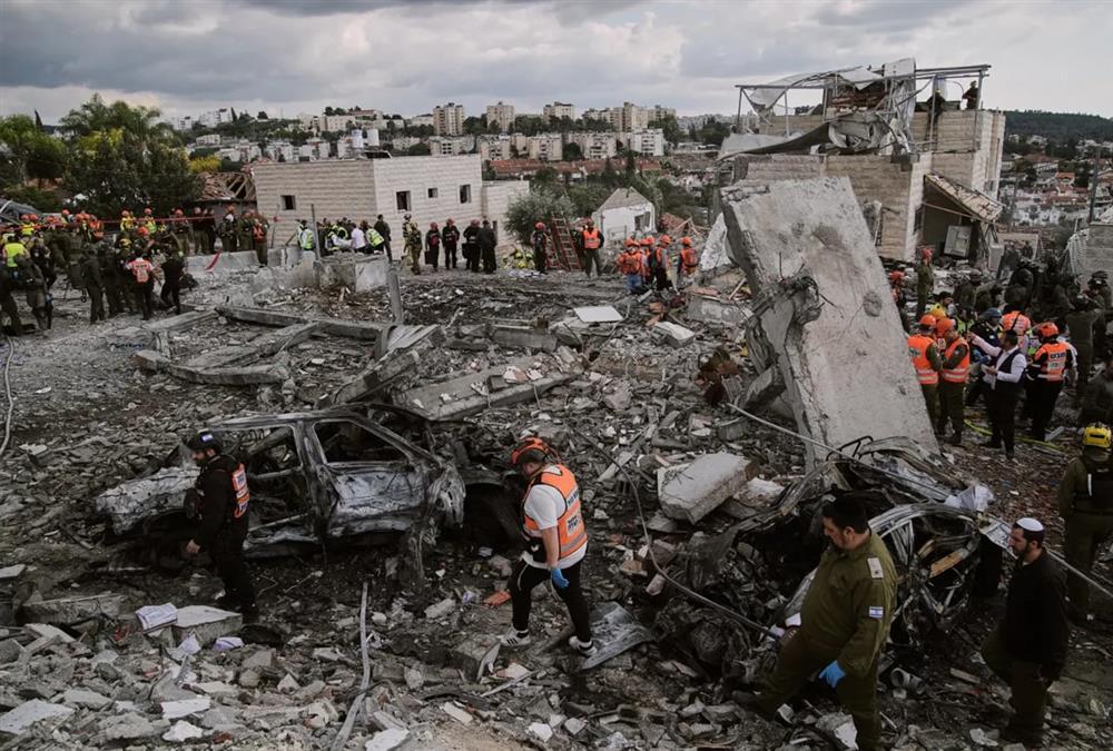 Οι επιθέσεις ΗΠΑ - Ισραήλ και η αντίδραση του Ιράν