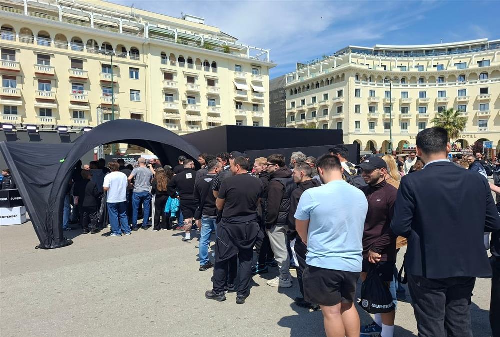 Ο ΠΑΟΚ γιορτάζει έναν αιώνα ζωής: Συγκίνηση, περηφάνια και πολλές εκπλήξεις στην ασπρόμαυρη πλατεία Αριστοτέλους