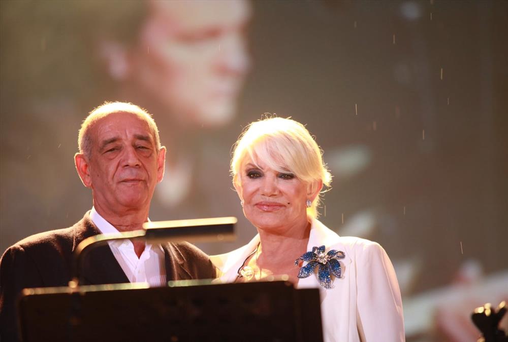 Πέθανε η εμβληματική τραγουδίστρια Μαρινέλλα - Η ζωή και το σπουδαίο έργο της