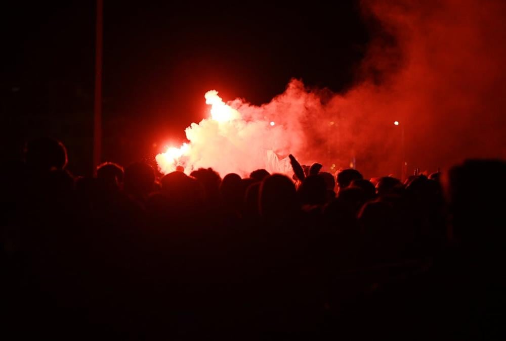 Το πατρινό καρναβάλι του 2026 έφτασε στο τέλος του: Καρέ-καρέ η τελετή λήξης