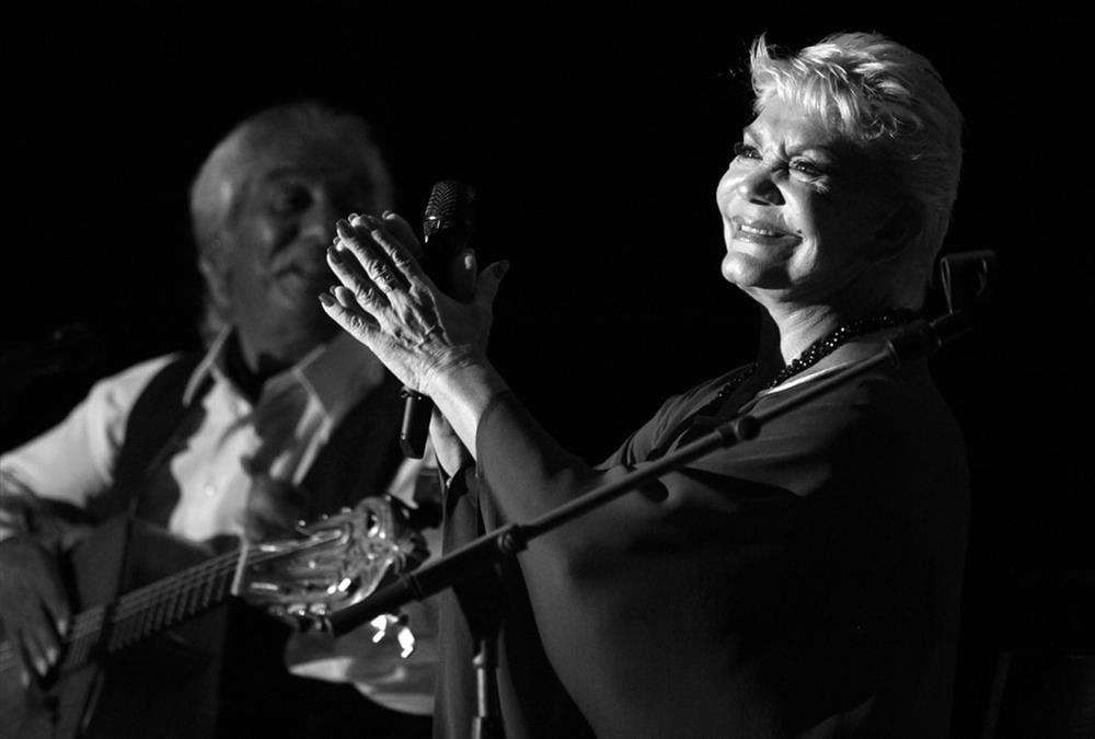 Πέθανε η εμβληματική τραγουδίστρια Μαρινέλλα - Η ζωή και το σπουδαίο έργο της