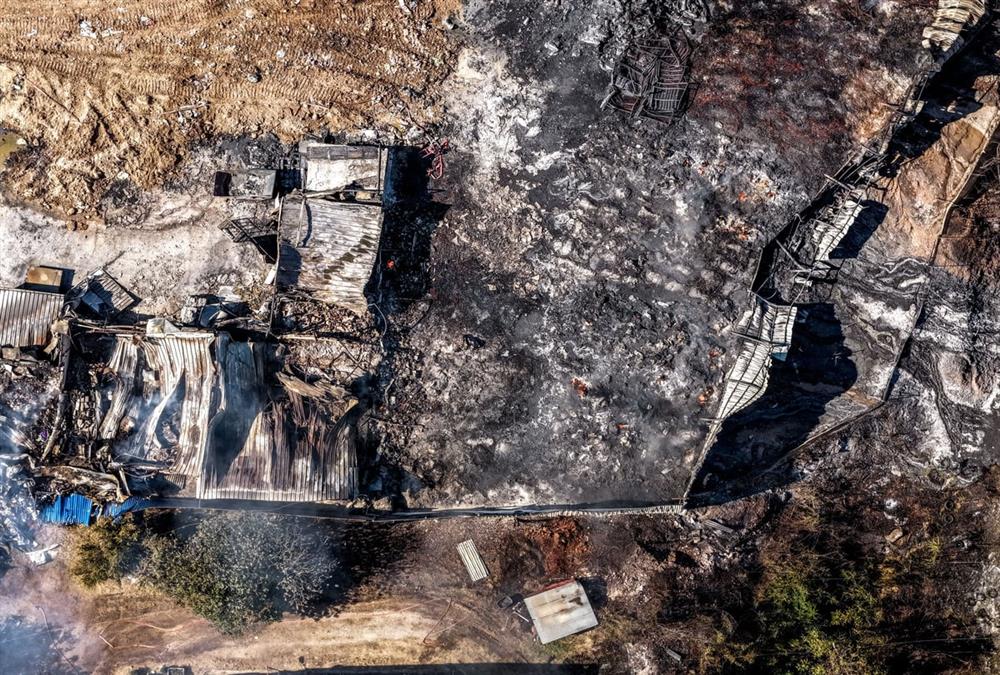 Αποκαρδιωτικές εικόνες στο Ωραιόκαστρο: Η καταστροφή από ψηλά