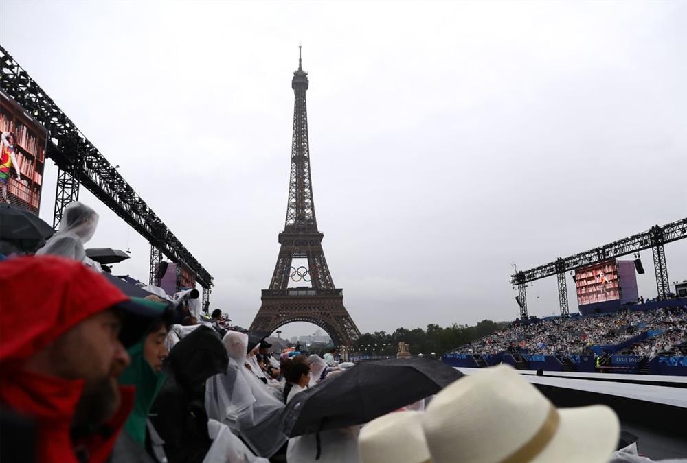 Τελετή έναρξης Ολυμπιακών Αγώνων: Μαγευτικό υπερθέαμα στην καρδιά του Παρισιού