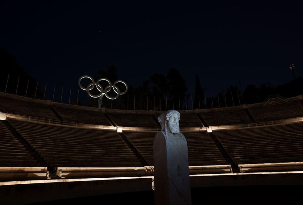 Ολυμπιακή Φλόγα: Λαμπαδηδρομία 11 ημερών πριν μεταφερθεί στο Παρίσι