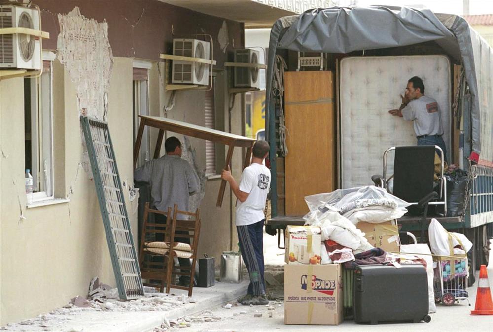Σαν σήμερα ο σεισμός του 1999: Τα 15 δευτερόλεπτα που κλόνισαν την Αθήνα