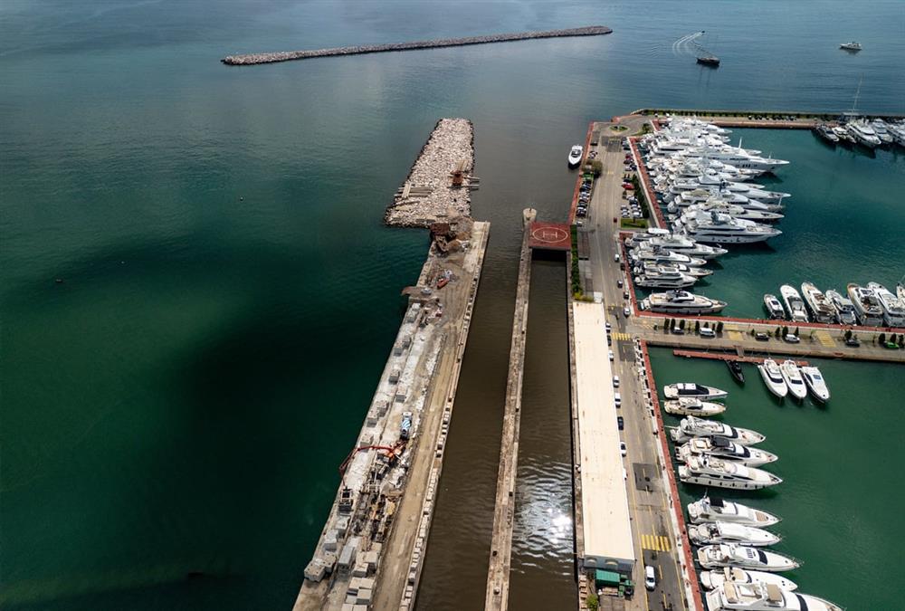 Σοβαρή ρύπανση σε Κηφισό και Φαληρικό Όρμο από αστικά και βιομηχανικά απόβλητα