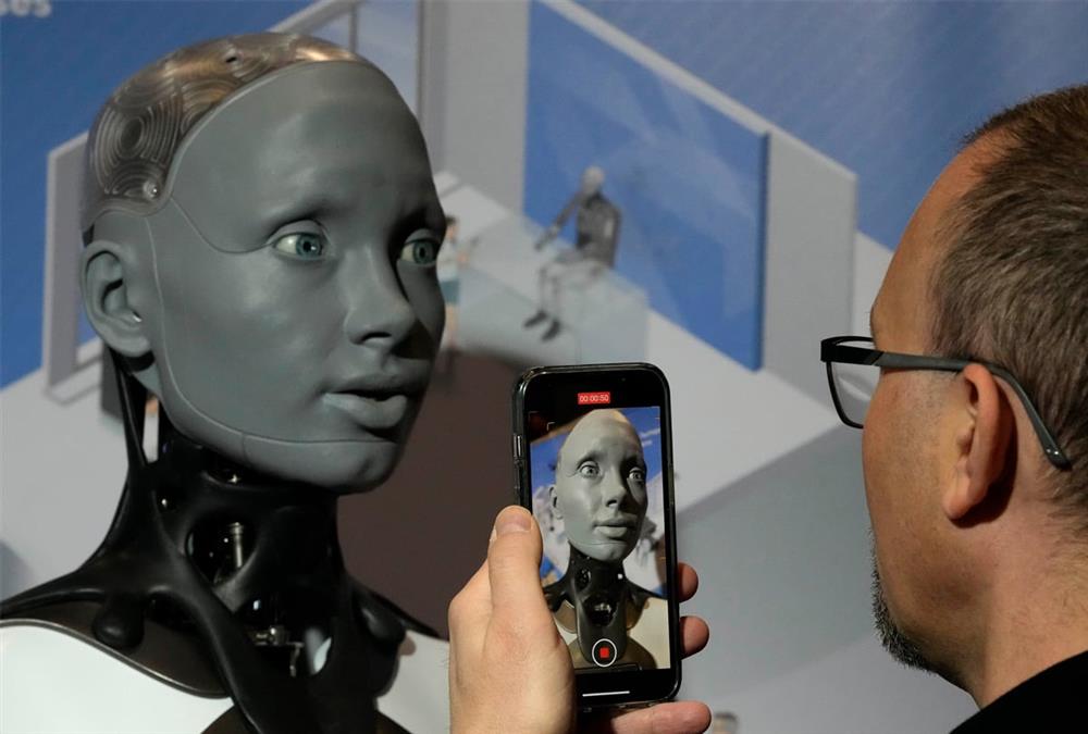 «Η τεχνητή νοημοσύνη απειλεί με εξαφάνιση την ανθρωπότητα» - Τον κώδωνα του κινδύνου κρούουν οι ειδικοί