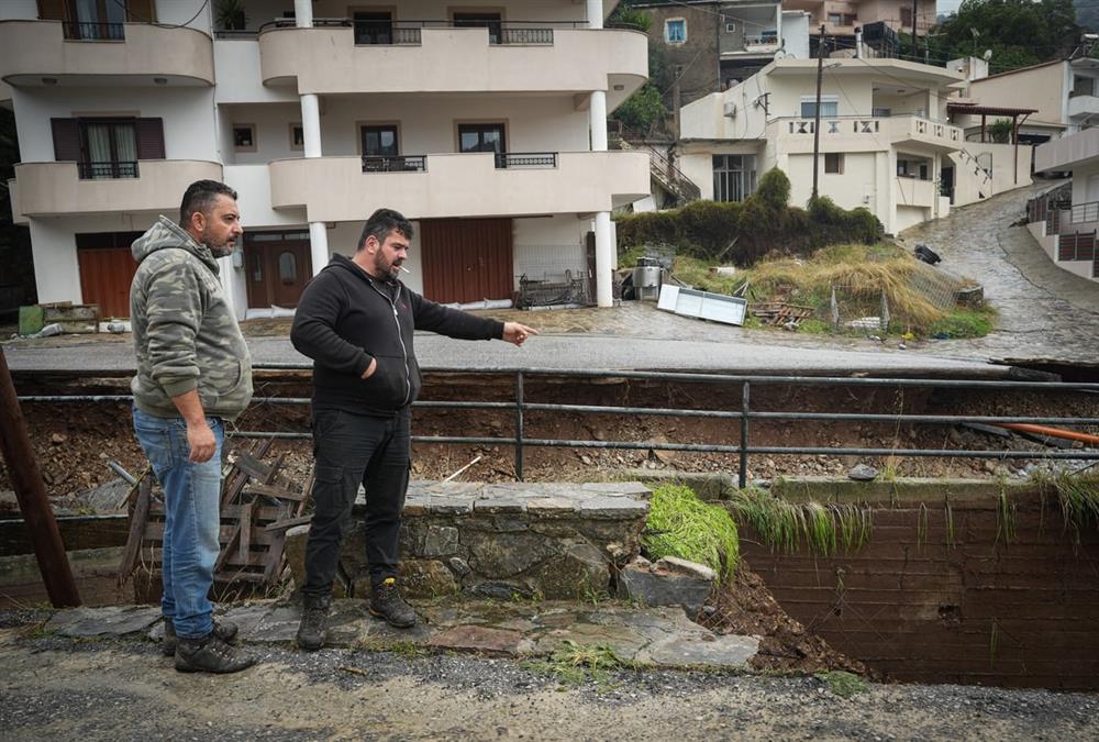 «Αυτό το πράγμα δεν έχει ξαναγίνει»: Μεγάλες καταστροφές στην Κρήτη - Σε απόγνωση οι κάτοικοι