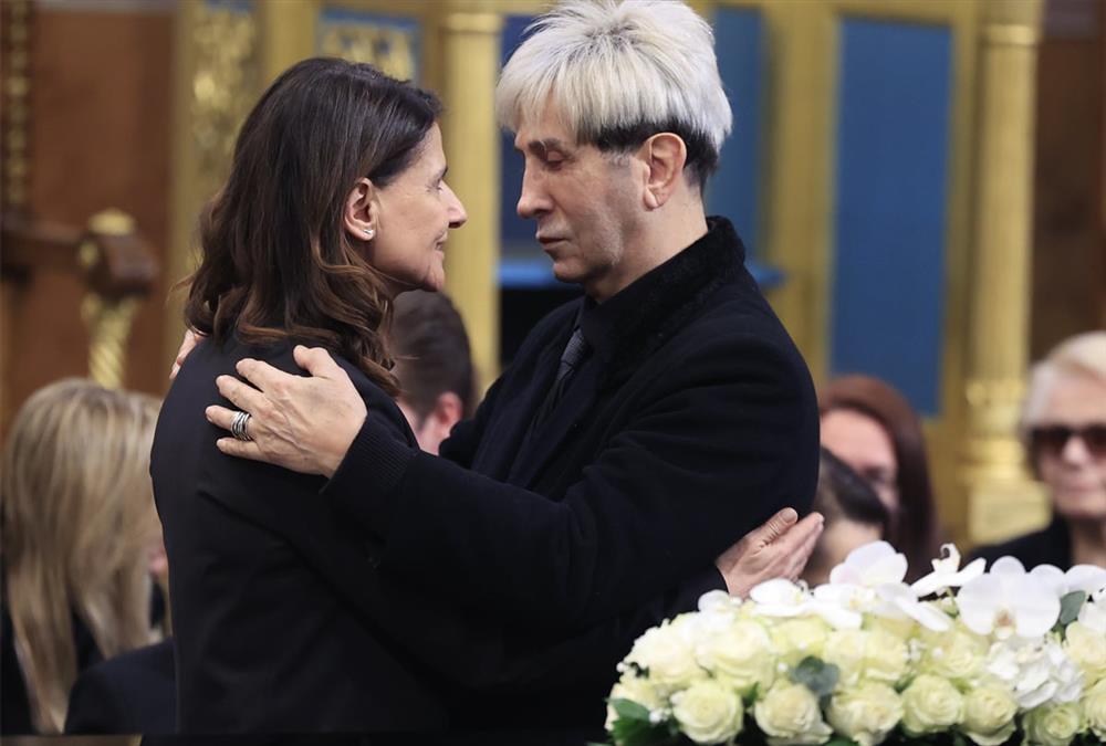 Το τελευταίο αντίο στην τεράστια Μαρινέλλα