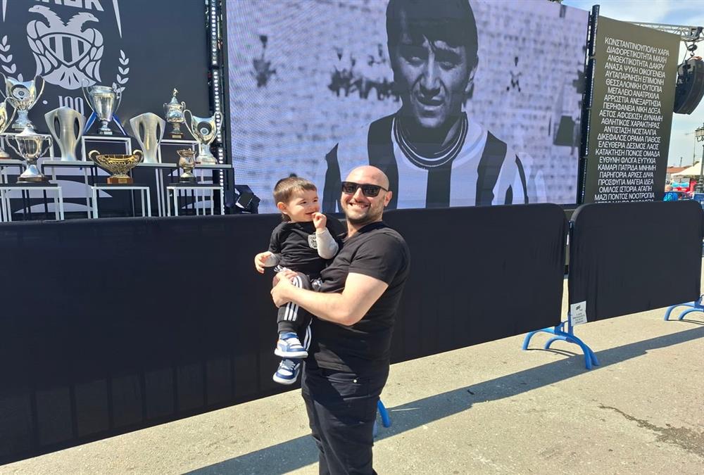 Ο ΠΑΟΚ γιορτάζει έναν αιώνα ζωής: Συγκίνηση, περηφάνια και πολλές εκπλήξεις στην ασπρόμαυρη πλατεία Αριστοτέλους