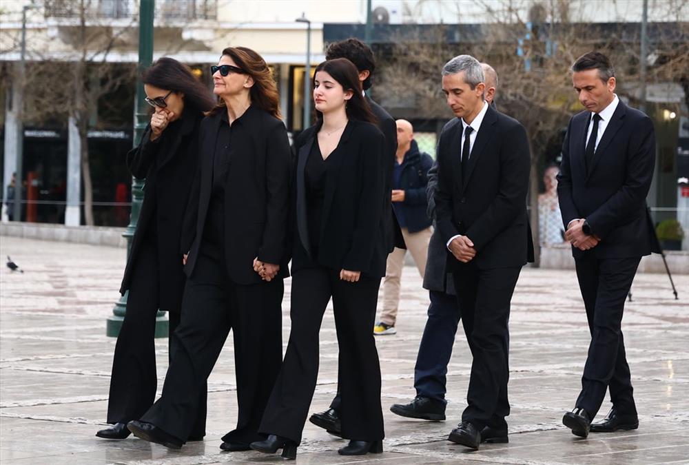 Το τελευταίο αντίο στην τεράστια Μαρινέλλα