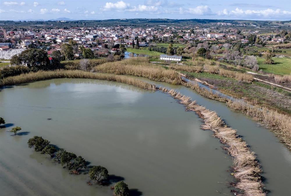 Εικόνες-καταστροφής στο Βαρθολομιό: Πλημμύρες «βούλιαξαν» όλο το χωριό