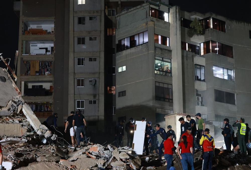 Ακραία καταστροφή στη Βενεζουέλα μετά τους σεισμούς των 7,5 και 7,2 Ρίχτερ