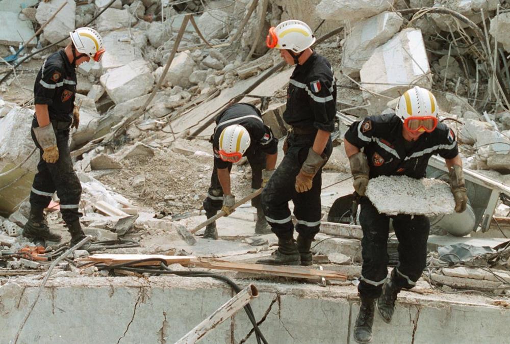Σαν σήμερα ο σεισμός του 1999: Τα 15 δευτερόλεπτα που κλόνισαν την Αθήνα