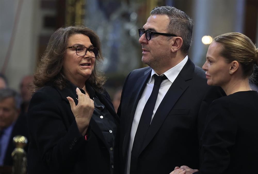 Το τελευταίο αντίο στην τεράστια Μαρινέλλα