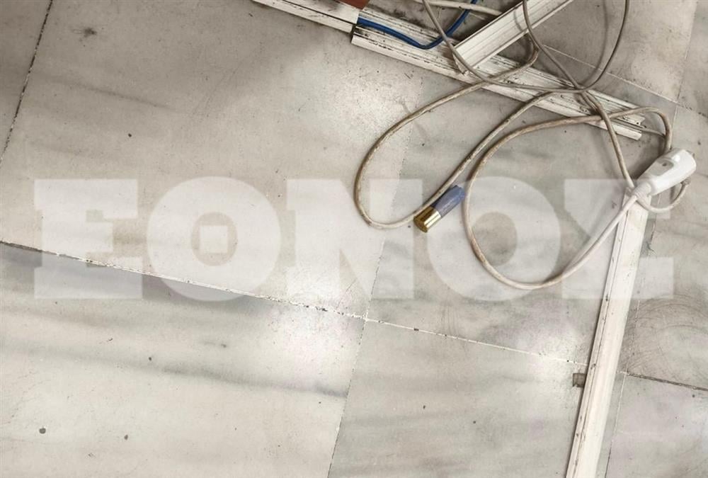 Θρίλερ στο κέντρο της Αθήνας: Δύο επιθέσεις με καραμπίνα σε ΕΦΚΑ Κεραμεικού και Εφετείο