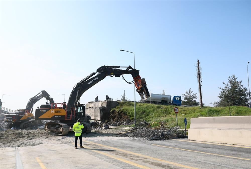 Τέλος εποχής για τη γέφυρα Αγίου Παύλου στη Θεσσαλονίκη - Κατεδαφίστηκε λόγω Flyover