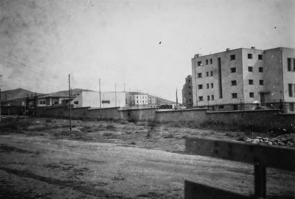 Οι συγκλονιστικές φωτογραφίες - ντοκουμέντα από την εκτέλεση των «200» στην Καισαριανή