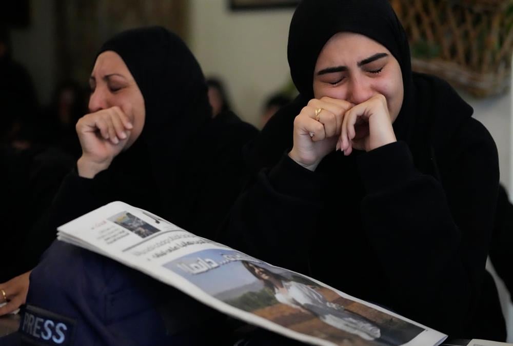 Το όνομά της ήταν Αμάλ Χαλίλ: Νεκρή δημοσιογράφος στον Λίβανο, σε ισραηλινούς βομβαρδισμούς