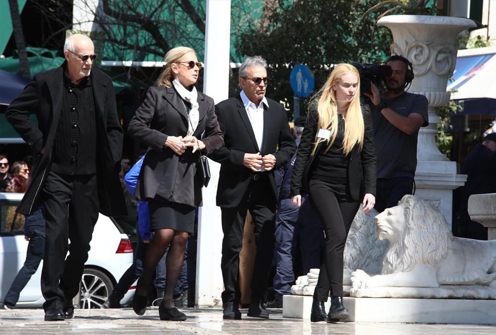 Το τελευταίο αντίο στην τεράστια Μαρινέλλα