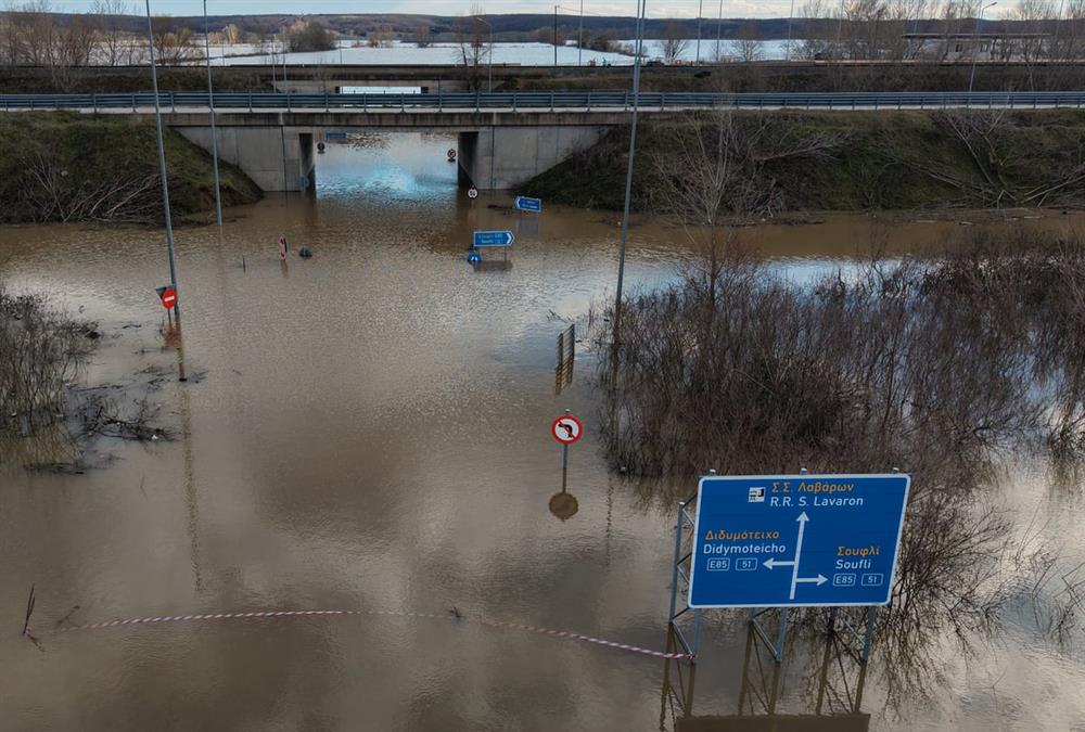 Αποκαρδιωτικές εικόνες από τον Έβρο: Τεράστια καταστροφή